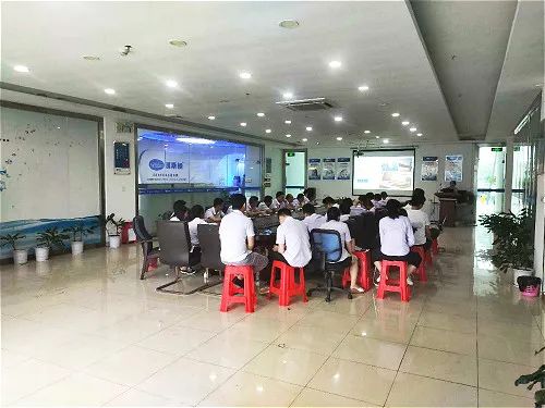 初心不改，砥礪前行丨漢斯頓年中總結會隆重召